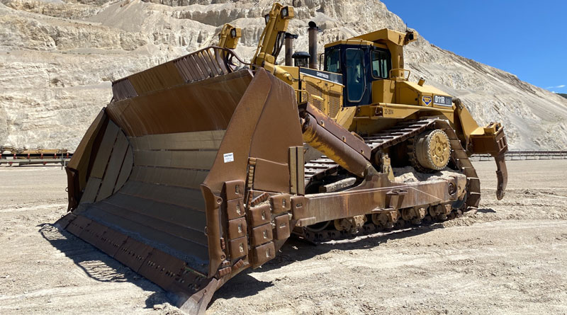 caterpillar-d11-dozer-understanding-the-d11-s-price-and-performance