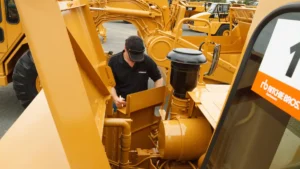 Heavy equipment inspection checklist for used machine buyers